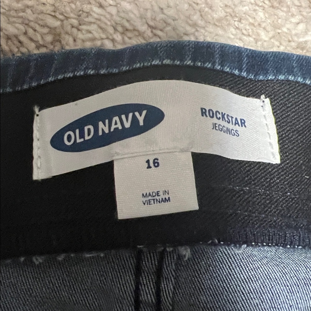 Old Navy Rockstar Jeggings, frayed hem, pull-on, dark wash, size 16 EUC! - Picture 2 of 5